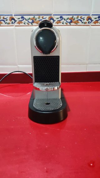 Cafetera Krups Nespresso CitiZ Plata