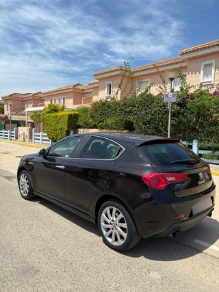 Alfa Romeo Giulietta 2012