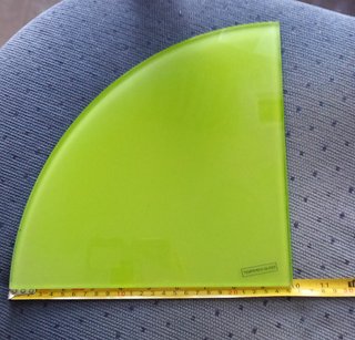 Estantería rinconera de vidrio verde