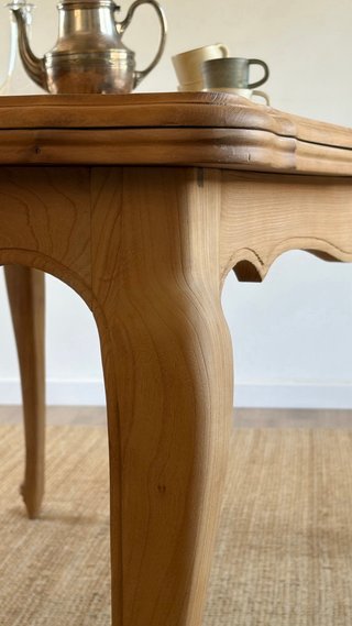 Antigua mesa extensible, decapada / madera lavada
