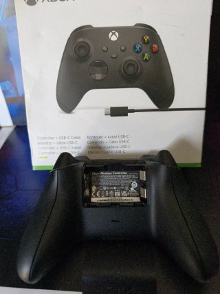 Mando Xbox Series X|S con Cable USB-C