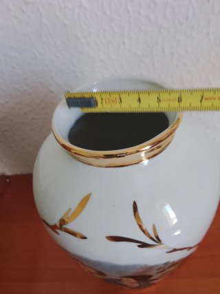 Jarrón porcelana antiguo dorado