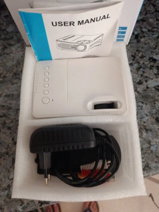 Mini Proyector Portátil
