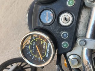 Hyosung Comet 125 Negra