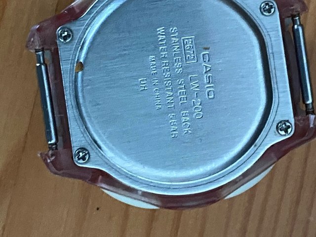 Casio LW200 Reloj Digital Mujer