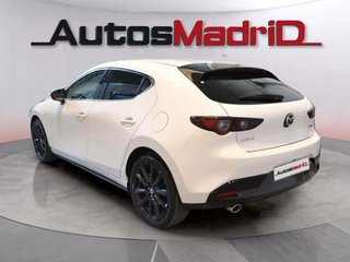 Mazda 3 2.0 e-SKYACTIV-G 88KW HOMURA