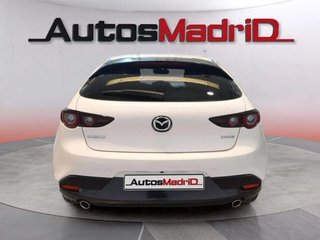 Mazda 3 2.0 e-SKYACTIV-G 88KW HOMURA