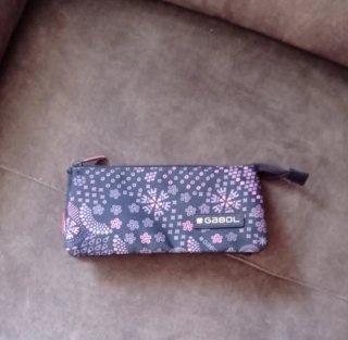 Mochila Escolar Totto+Regalo estuche Gabol
