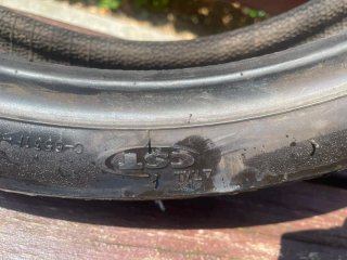 Neumático de moto 110 70 16 año 2022