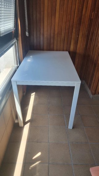 Mesa blanca moderna ikea