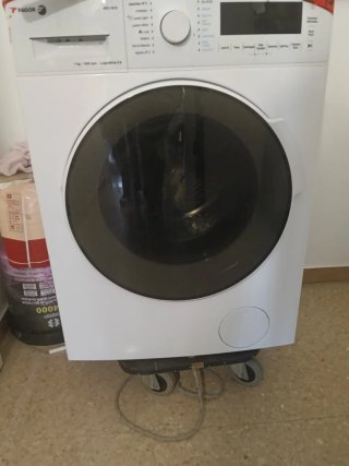 Lavadora blanca