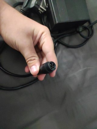Cargador Minimotors
