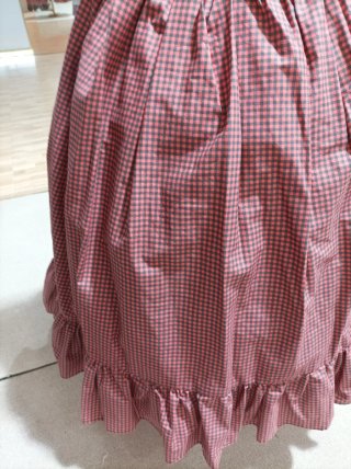 Falda fallera enagua cuadros rojo y negro