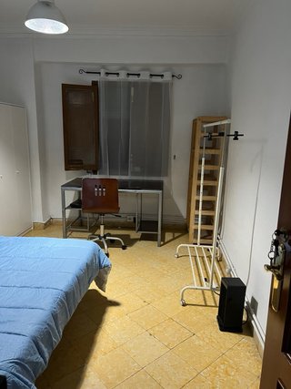 Habitacion en piso compartido GRANADA