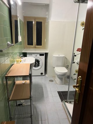 Habitacion en piso compartido GRANADA