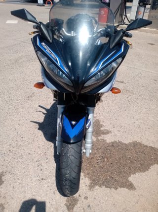 Yamaha FZ6 Naked Azul/Plata