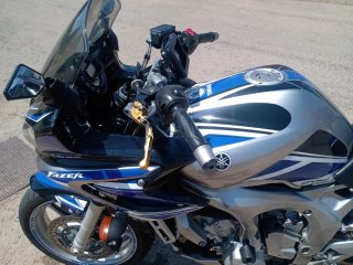 Yamaha FZ6 Naked Azul/Plata