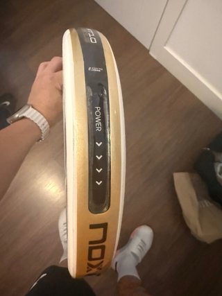 Pala Padel Nox AT10 12K Agustin Tapia