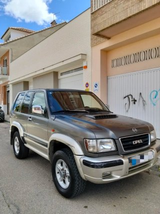 ISUZU-OPEL TROOPER -MONTERREY  2000