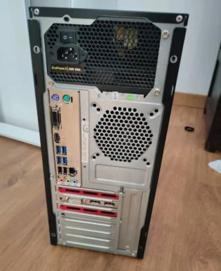 Torre PC Ryzen 5 3600 | MSI A320M | SIN RAM