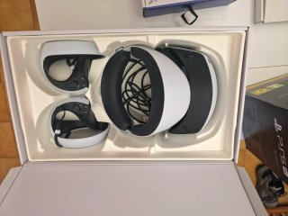 Playstation Pro 2TB + VR2 +Razer Wolverine V2 Pro