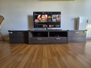 Mueble TV madera, metal y cristal