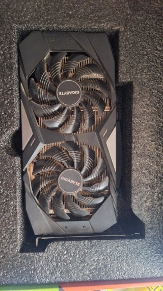 Tarjeta Gráfica Gigabyte Nvidia GTX 1660 Super
