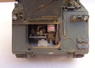 Maqueta Tamiya M113 US Army con figuras Vietnam