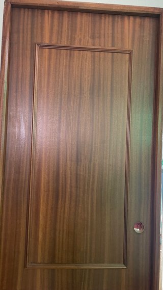Puerta madera Sapelli apertura izquierda