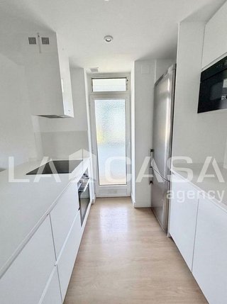 Piso en venta en La Verneda i la Pau en Barcelona