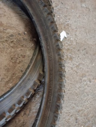 Neumáticos de bicicleta de montaña