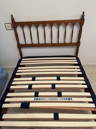 2 Camas 90cm con Somier Madera