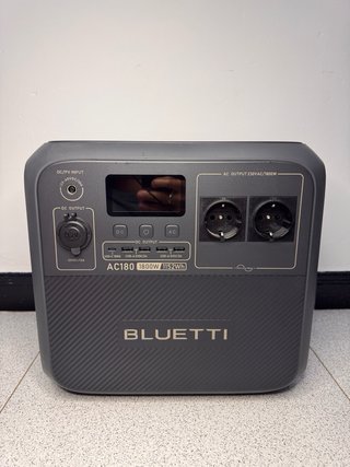 BLUETTI AC180 + Placas Solares MP200