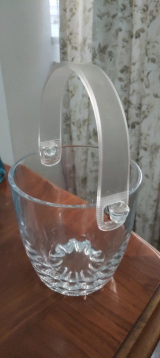 3 Cubiteras Cristal y Metal
