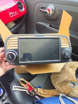 Pantalla Fiat 500 2011