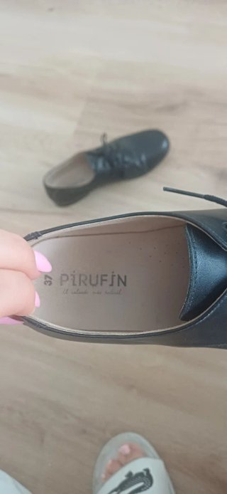 Zapatos de vestir de cuero negros