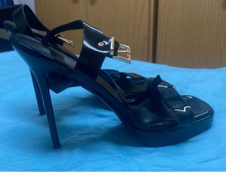 Sandalias tacón alto negras