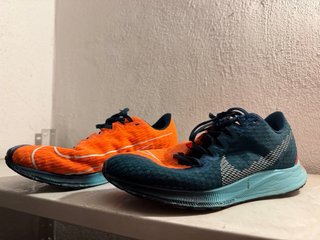 Zapatillas Nike Running Naranja y Azul Talla 42