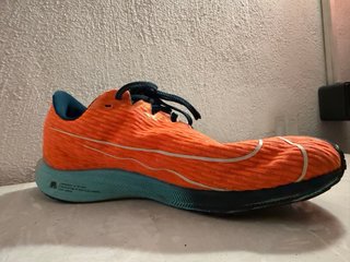 Zapatillas Nike Running Naranja y Azul Talla 42