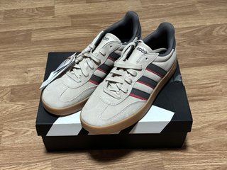 Zapatillas Adidas Barreda JP7100 Beige