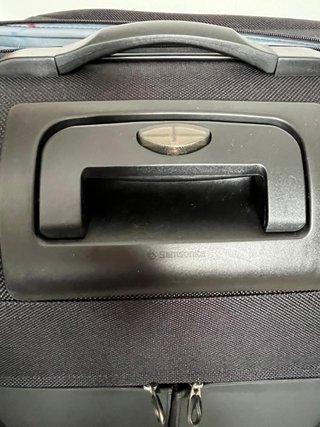 Maleta Samsonite 4 ruedas multidireccionales negra