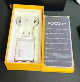 Poco F7 - Caja, funda, cargador y accesorios