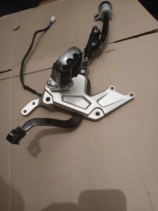 Estribo yamaha tenere 700