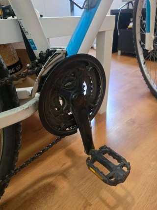 Bicicleta MT Rockrider Blanca y Azul