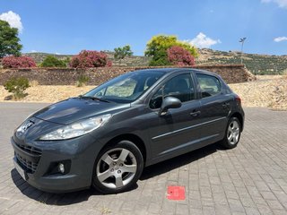 Peugeot 207 2012