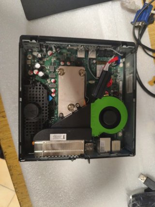Fujitsu Mini PC Q556