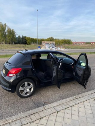 Peugeot 207 1.6 hdi