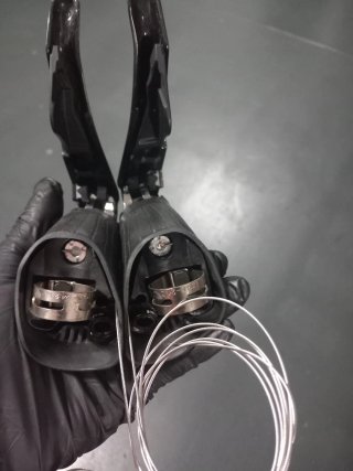 Manetas Shimano Ultegra 11v mecánico
