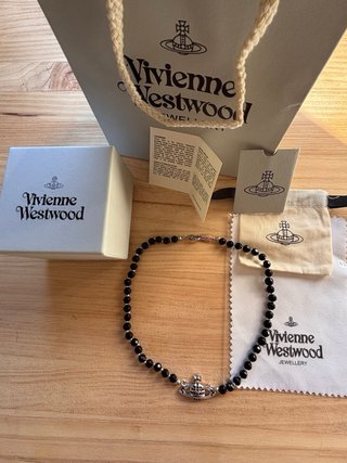 Collar Vivienne Westwood Orb Negro Plata