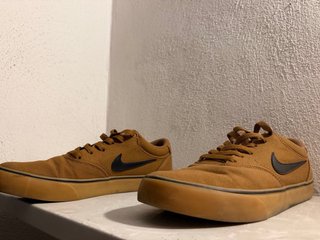 Zapatillas Nike Marrones Talla 42.5 (27cm)